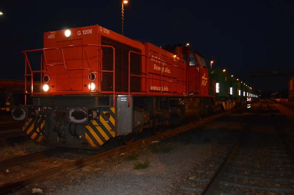 Rote Lokomotive, AVG-Cargo